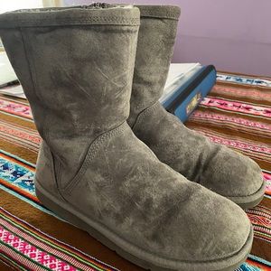 UGG Grey Mouton Side Zippered Boots